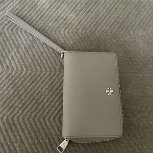 Tory Burch Wallet/Wristlet
